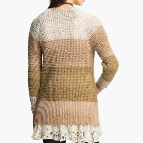 Free People Lake Tahoe Size Large Beige Colorblock Button Front Long Cardigan - Picture 2 of 12